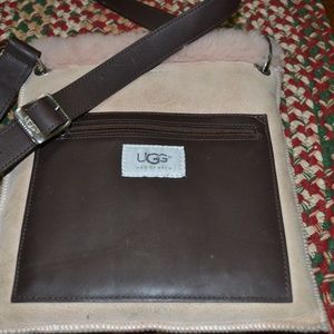 UGG Crossbody bag purse w/shearling lining